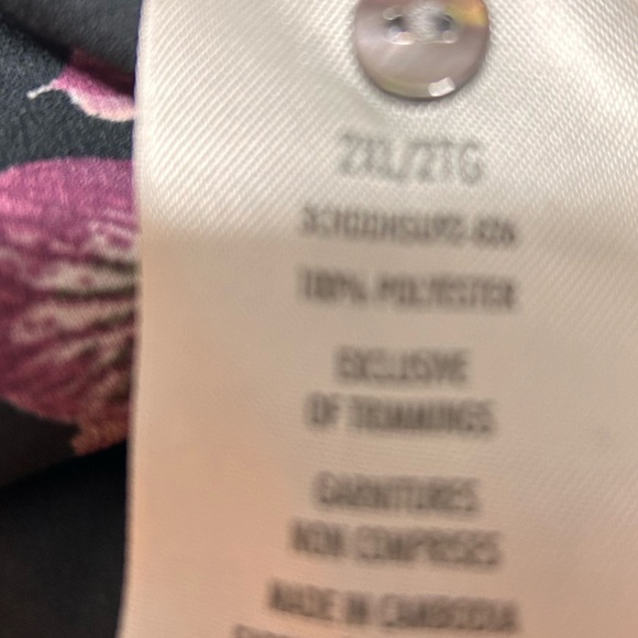 Denver Hayes 2xl Floral Sleeveless Top - Black and Pink- pleating and buttons - Picture 11 of 11